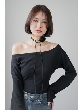 ニューヨークニューヨーク 寝屋川店(NYNY) 切りっぱなしボブ/ミルクティーベージュ/透明感カラー/レイヤー