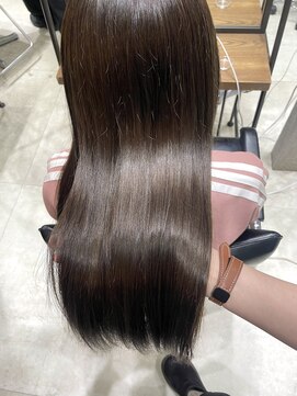 フェリア 渋谷(Feria) 【Feria 渋谷】 透明感カラー×チョコレートブラウン "Tsuyuki"