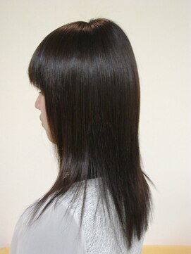 ヘアーシップ ファーロ(Hair ship FARO) 誰もが触りたくなるつやつやのストレートスタイル