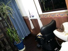 ビアン美容室の雰囲気（一緒に頑張った髪も頭皮もサッパリとリフレッシュしましょう）