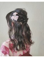 ネオリーブチノ 登戸店(Neolive cino)&nbsp;【Neolive cino】抜け感あるゆる～くまとめたハーフアップ