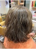 ミディアムレングスのナチュラルパーマ