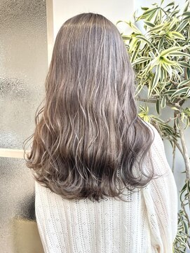 エレノア 梅田店(Eleanor) ミルクティーベージュカラー