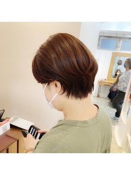 ニューラインギンザ(New-Line 銀座) ［金子涼］耳掛けマッシュショート！