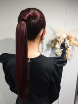 ウィーク 梅田(UiiC)&nbsp;大人ポニーテール◆ロングお呼ばれヘア【uiicumeda sachi】