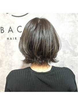 バッカ 横浜桜木町店(BACCA) くびれボブ/マットシルバー