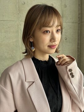 ゼンコー キチジョウジ シェール(ZENKO KICHIJOJI chere) やわらかベージュのレイヤーボブ/吉祥寺