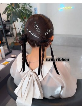 ニィ(2iee.) 結婚式参列タイトツイン♪