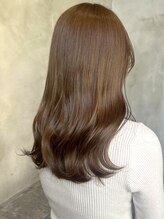 地毛からのカラーでも柔らかさと透明感◎