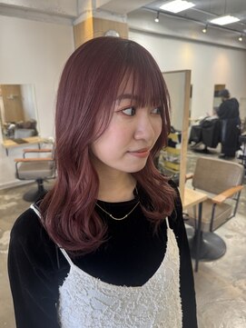 イェッカ(YECCA) 深めピンクカラー