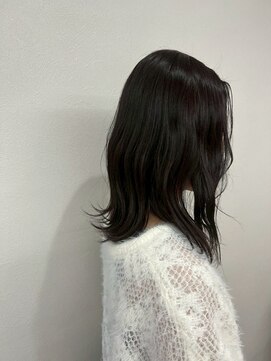 赤みを押えた冬カラー