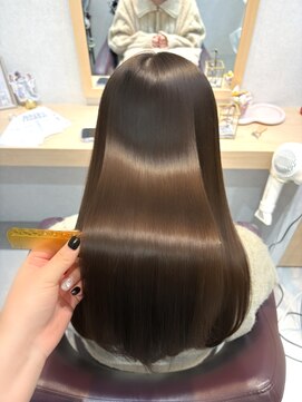 硬くならない◎自然な仕上がりのLENTE式美髪縮毛矯正【千葉】