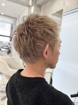 エミュ 表参道 青山(emu)&nbsp;大人スパイキーショート40代50代表参道白髪ぼかし