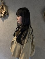 パーミル ヘア クマモト(permille ‰ hair Kumamoto) ブラック×巻き髪