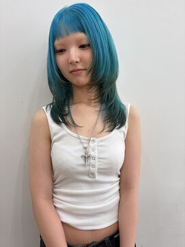 ロックス バイ マグ 松本(rocks BY MAG) 夏カラーターコイズブルーデザインカラーハッシュカット