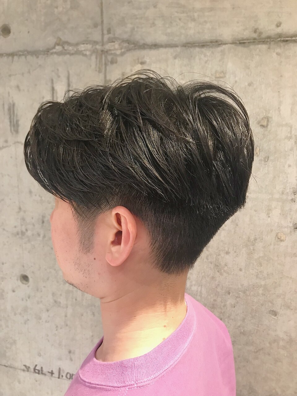 刈り上げ ツーブロック シティボーイ 清潔感 ネープレス：L030489349