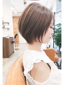 トゥーナ 表参道(tona) 【to/na】宮崎えりな大人かわいい小顔ショートココアブラウン