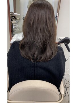 テオ(Theo) Theo/セミディレイヤースタイル/ラベンダーグレージュ