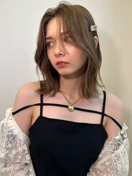 ノク(nok) オリーブベージュ鎖骨ミディアム_オリーブベージュ