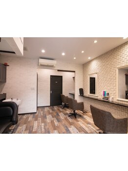 毎月通いやすい価格設定がうれしい◎カラーリタッチのみなら\2500～のお手頃プライス!!