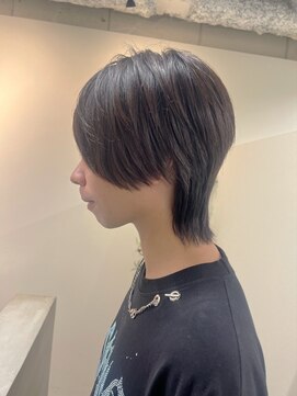 ユニ 江坂(Uni.) ウルフカット メンズライク　ウルフ　マッシュウルフ　レイヤー