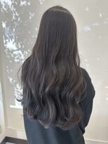 アンベリール(Embellir) グレーカラー×エメラルドで透け感カラー