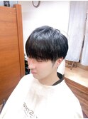 ゆるふわ/マッシュショート/ツーブロック/束感/骨格補正/スーツ