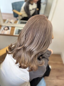 フェニーチェ オン ザ ビーチ(FENICE on the beach) ミルクティーベージュ#髪質改善#髪質改善カラー#前髪#韓国