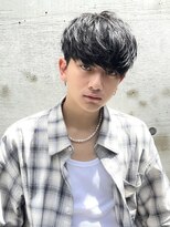 メンズマッシュウルフカットセンターパートウルフシャドウパーマ