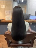 髪質改善酸性ストレートで艶髪／20代30代40代／新宿