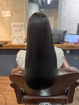 スローネ(THRONE) 髪質改善酸性ストレートで艶髪/20代30代40代/新宿