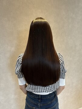 リノ(Lino.) ワンレンストレートヘア