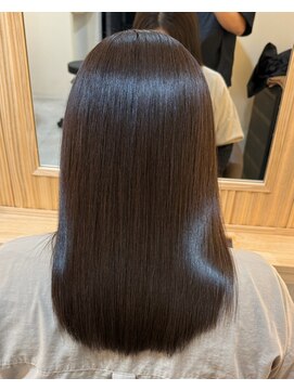 アトレ 南堀江店(attrait) 乾燥、パサつき、ダメージのお悩み改善カットケアカラー髪質改善