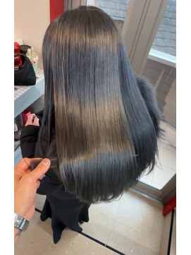 ブルーブラック