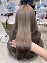 ケンジ 平塚ラスカ店(KENJE)&nbsp;ミルクティーブロンド/ダークブルー/デジタルパーマ/平塚駅