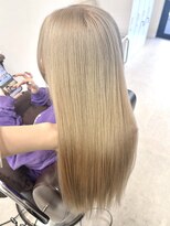 シオ ヘアー デザイン(Sio. hair design) ホワイトベージュ