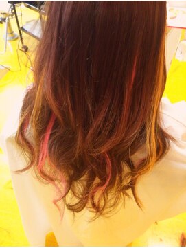 デュオヘアー エクステンションズ 新宿 女子力アップのふわふわピンク＆オレンジメッシュ☆彡