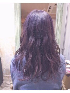 キミ(kimi) 【kimi】ウェーブロング×ラベンダーグレージュ