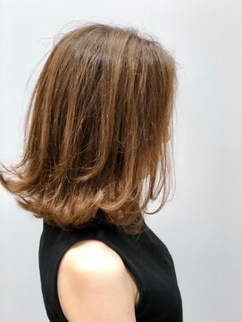 ユキオ オブ ヘアー(YUKIO of Hair) 【yukio王子本店】大人かわいい外はねボブ