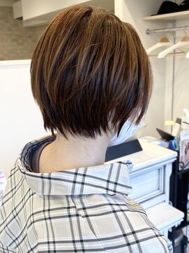 ヴィアスヘアー(vias hair) 大人ショート×毛先に馴染むリタッチカラー