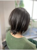 グレイヘアこなれハイトーン白髪ぼかし地毛風カラー大人可愛い