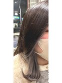 「Ryoko」30代～40代  イヤリングシルバー×くびれカット