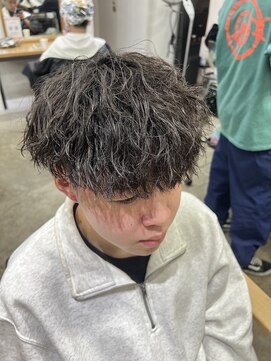 エルオム(EL.HOMME) 【TAKASHI】ツイストスパイラルパーマ