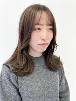 トップスタイル シズオカ(TopStyle SHIZUOKA)&nbsp;ミディアム×オリーブグレージュ×美髪