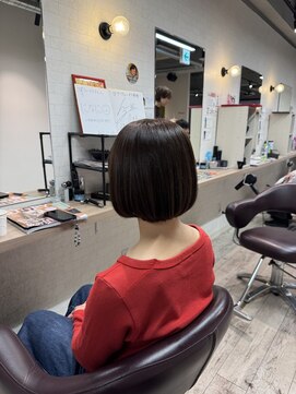 コワファーストナガサキシャンプーボーイ(COIFF1RST NAGASAKI SHAMPOO BOY) まるみボブ