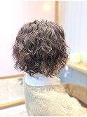 しっかり強めパーマでボリュームを☆