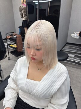 ジンクス 渋谷(ZYNX) White