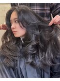 海外ガールレイヤーカット/バタフライカット/ハッシュカット
