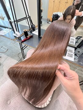 ラヴィエ(RAVIE) 【半田・髪質改善】縮毛矯正/トリートメント/マンツーマン