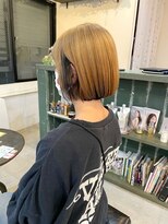 ウィ 立川(Oui)&nbsp;【HIROMU】ミニボブ/アンブレラカラー/ベージュ/インナーカラー